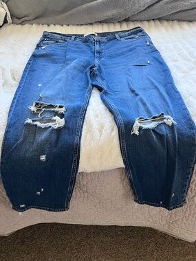 Abercrombie & Fitch Distressed Dark Blue High-Rise Jeans